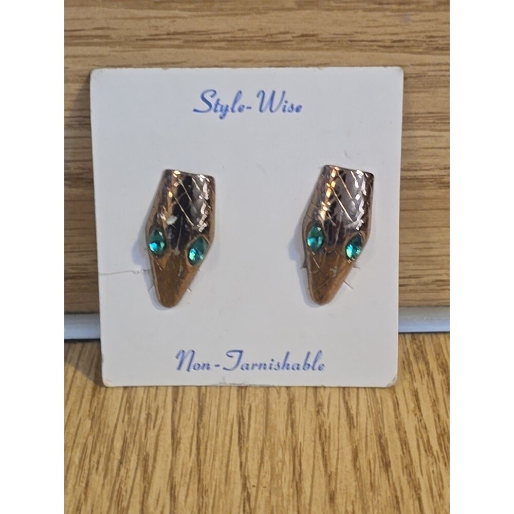 Vintage Style Wise Snake Clip Earrings